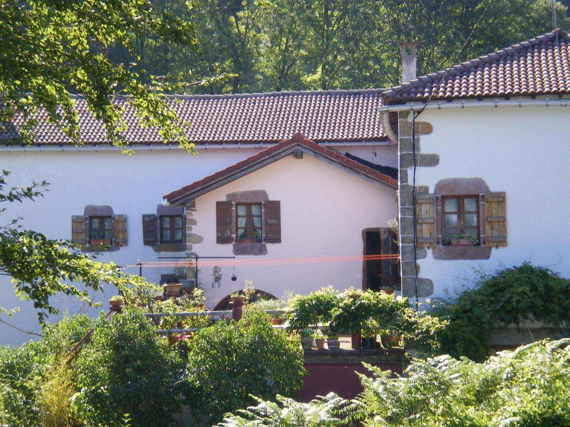 Hostal Venta San Blas Almándoz エクステリア 写真