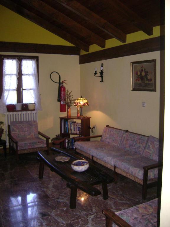 Hostal Venta San Blas Almándoz エクステリア 写真