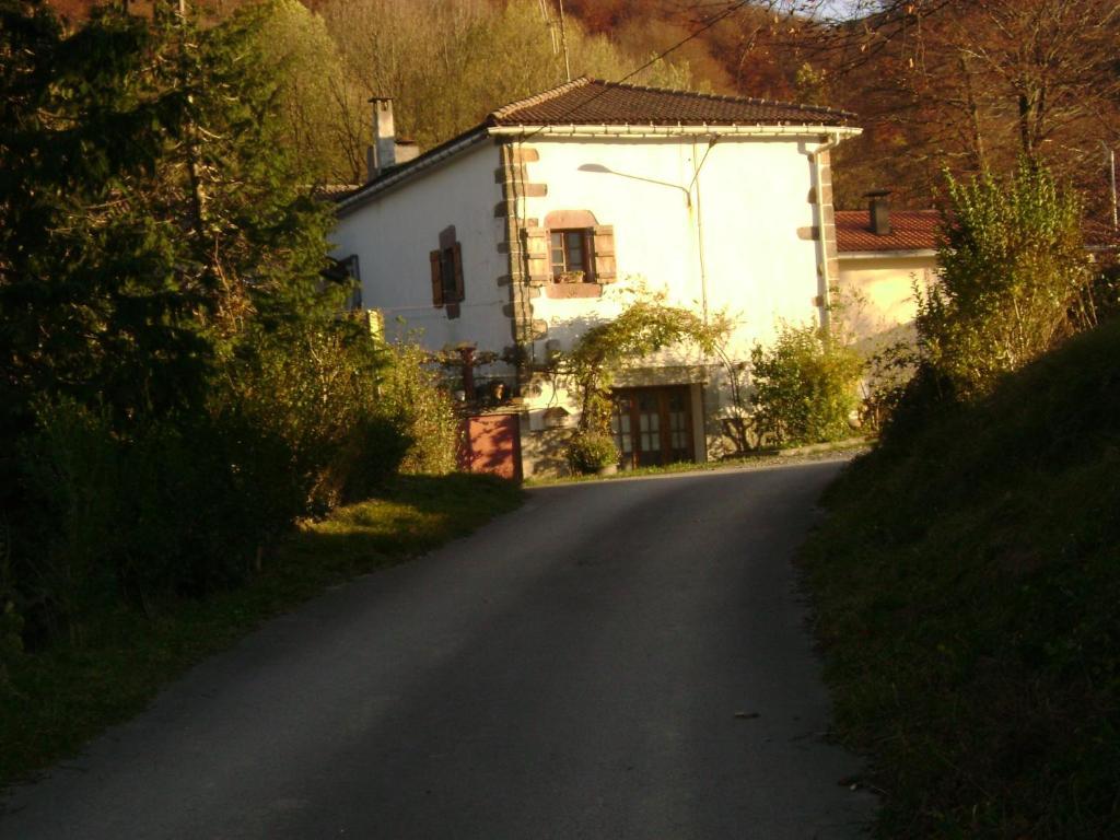 Hostal Venta San Blas Almándoz エクステリア 写真